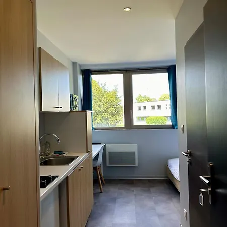 64 Renove Et Equipe - Nancy Proche Chru,cesi,fac * Vandoeuvre-lès-Nancy